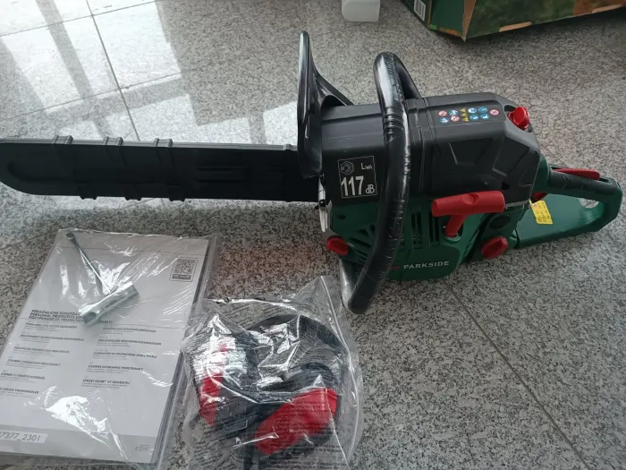 Slika oglasa Motorna pila- Benzin Parkside