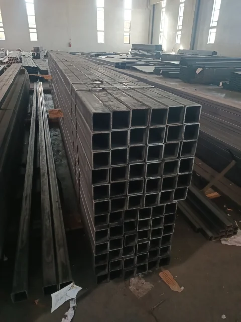 Kvadratna cijev 40x40x2