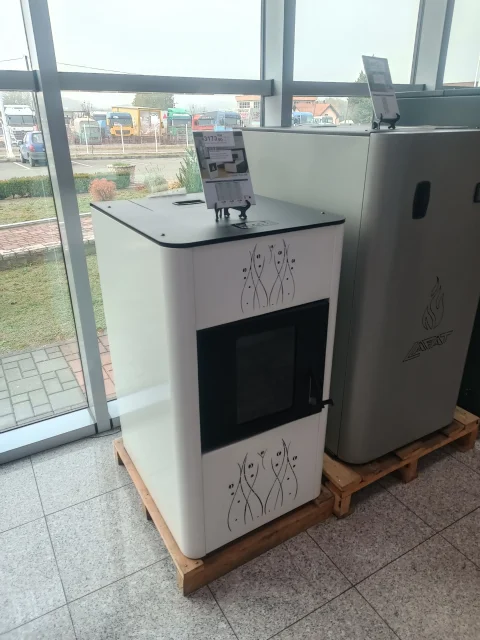 Kamin na pelet 15 kW